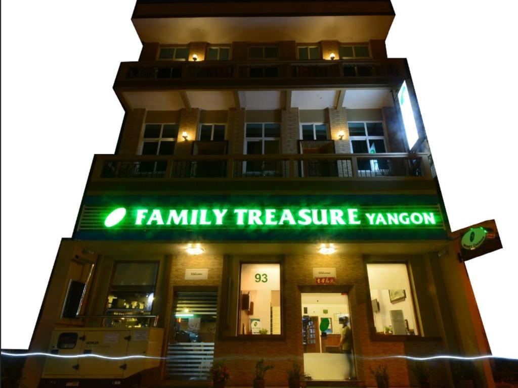 Family Treasure Yangon Hotel Kültér fotó