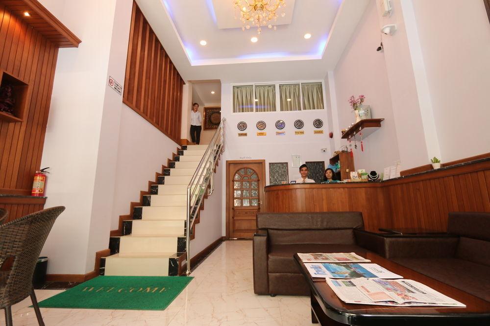 Family Treasure Yangon Hotel Kültér fotó