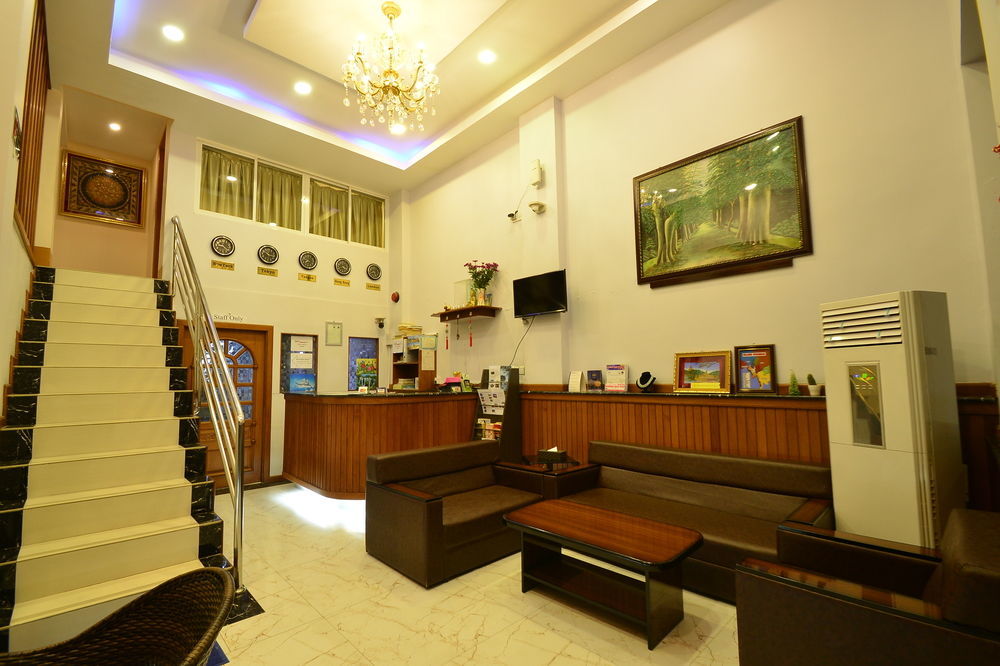 Family Treasure Yangon Hotel Kültér fotó
