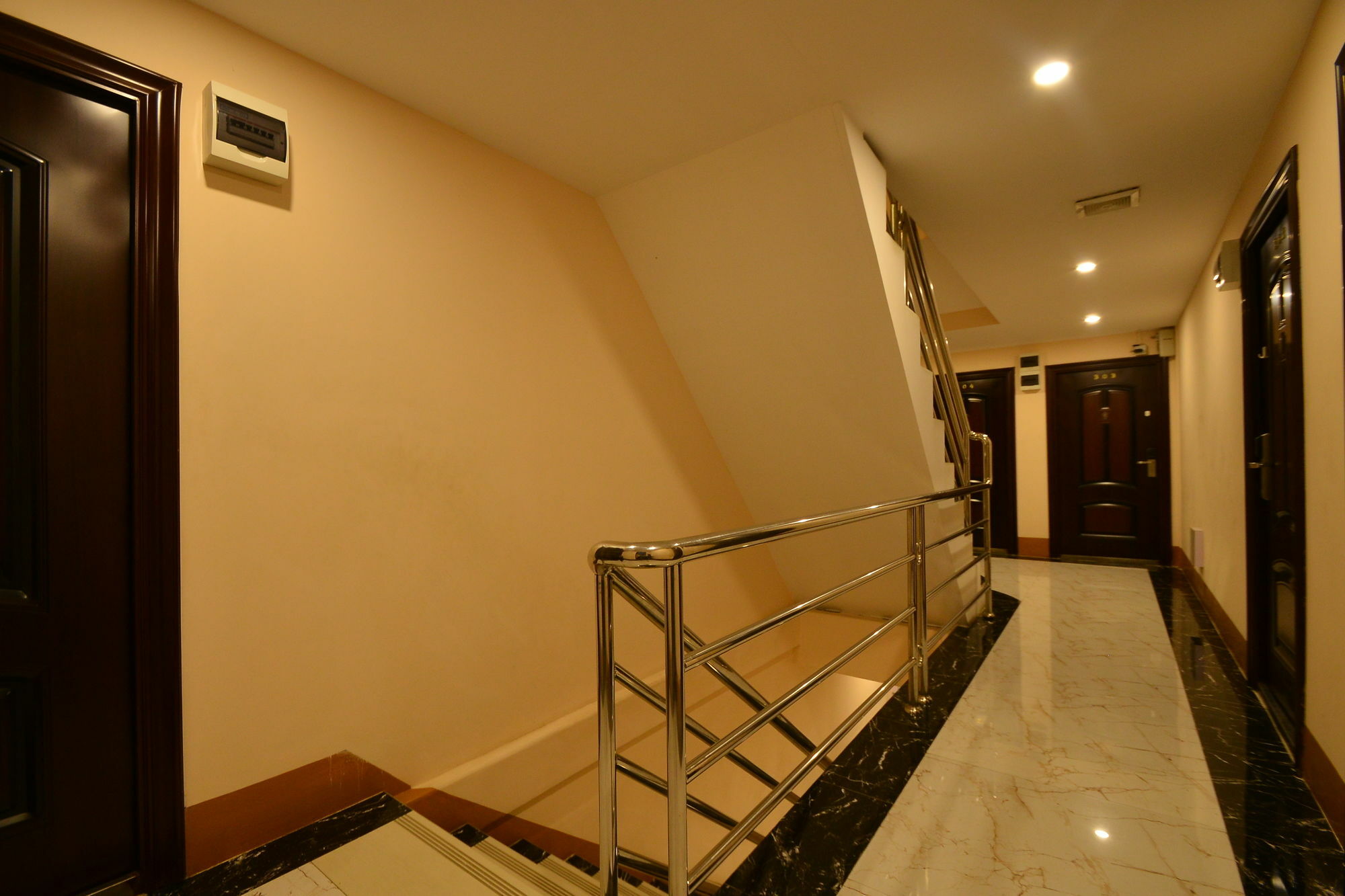 Family Treasure Yangon Hotel Kültér fotó